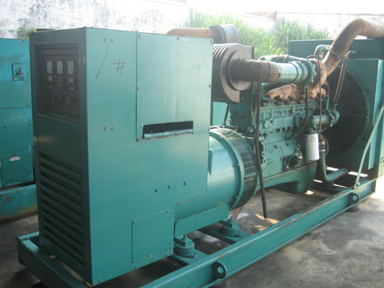 平坝租赁发电机- 发电机碳刷磨损的原因是什么