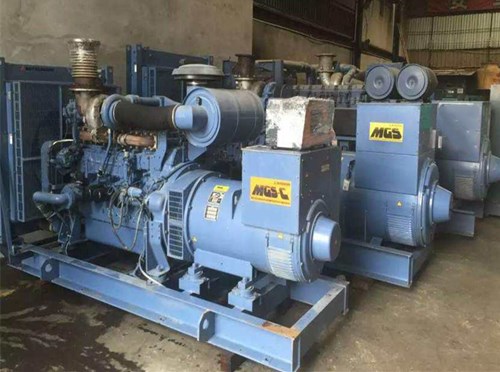 平坝柴油发电机如何测试电流大小？