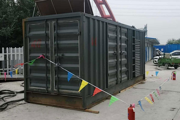 平坝发电机租赁空气滤清器多久更换一次？